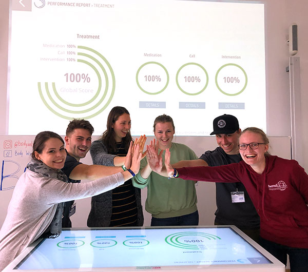 BI_interaction_students_featured