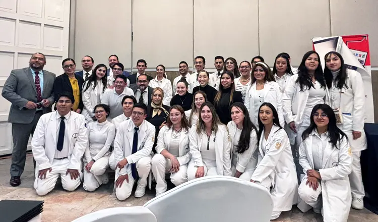 Pacientes virtuales en la educación médica